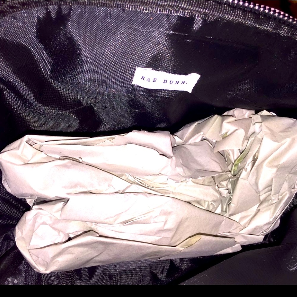 NWT Rae Dunn CUTIE Pouch - Picture 4 of 4